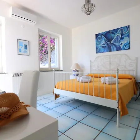 Iaquinto Villa