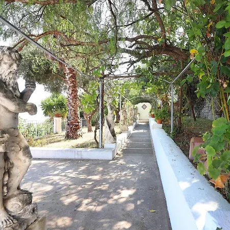 Iaquinto Villa Praiano